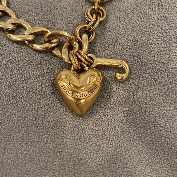 Juicy Couture Gold Toggle Bracelet - Picture 2 of 5
